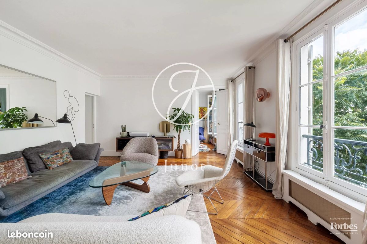 Appartement 4 pièces 98 m² · à Paris · 98 m² · 1 350 000 €