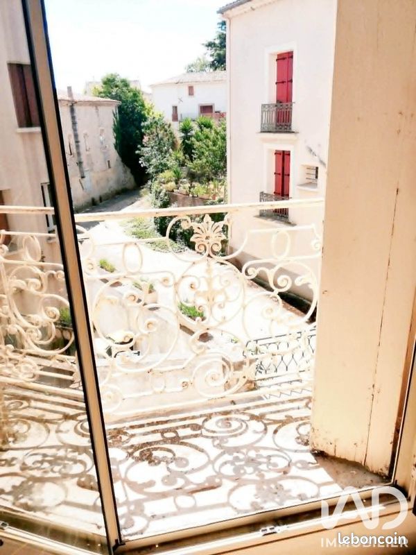 Maison 8 pièces 215 m² · à Pouzolles · 215 m² · 159 000 €