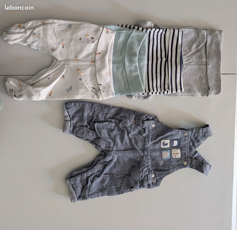 Lot vêtements 1 mois garçon 20 articles (image 4)