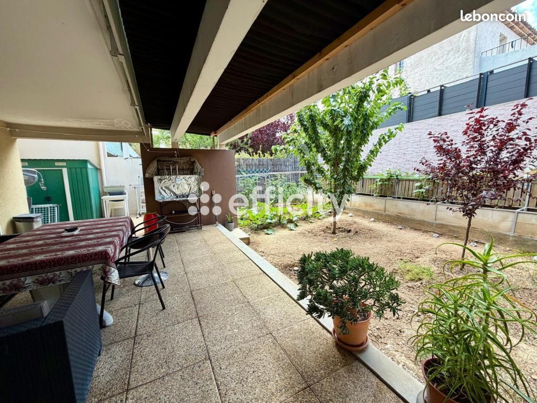 Appartement 4 pièces 77 m² · à Marseille · 77 m² · 230 000 €