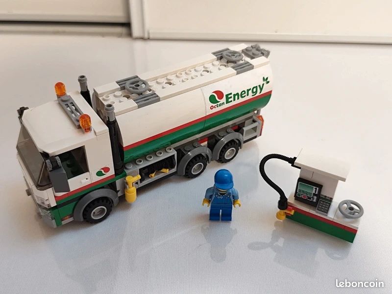 LEGO 60016 Tanker Truck (Camion-citerne) - City Octan - Camion de carburant (image 1)