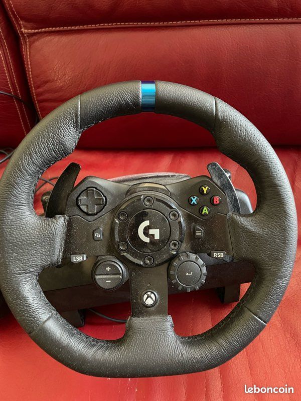 Lot SIM-Racing Volant + Pédales + Levier de vitesse Logitech G923 (image 2)