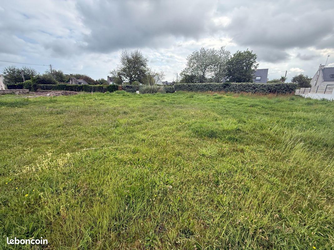 Terrain 771 m² · à Ploudalmézeau · 771 m² · 178 800 €