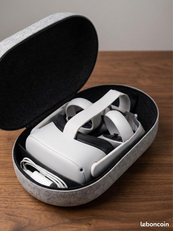 Oculus / Meta Quest 2 256 Go – Très bon état – Peu utilisé + accessoires (image 1)