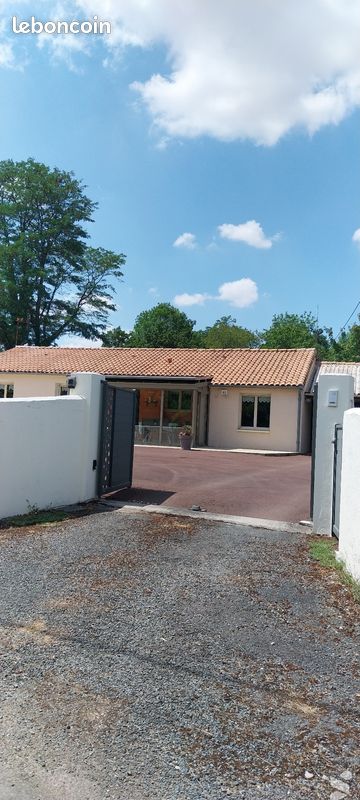 Maison 5 pièces 114 m² · à Vallans · 114 m² · 249 600 €