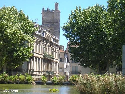 Local commercial 1000 m² · à Narbonne · 1 000 m² · 840 000 €
