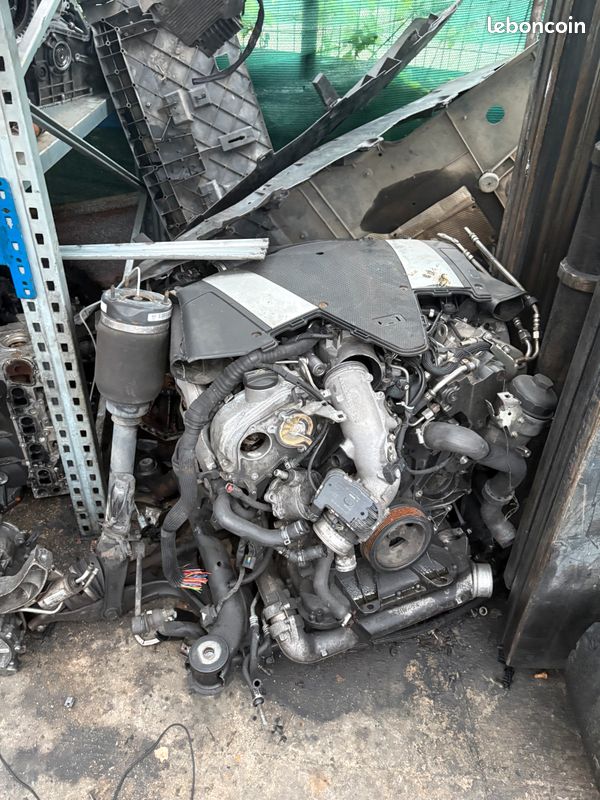 Moteur ML V8 W164 306 cv diesel complet (image 3)