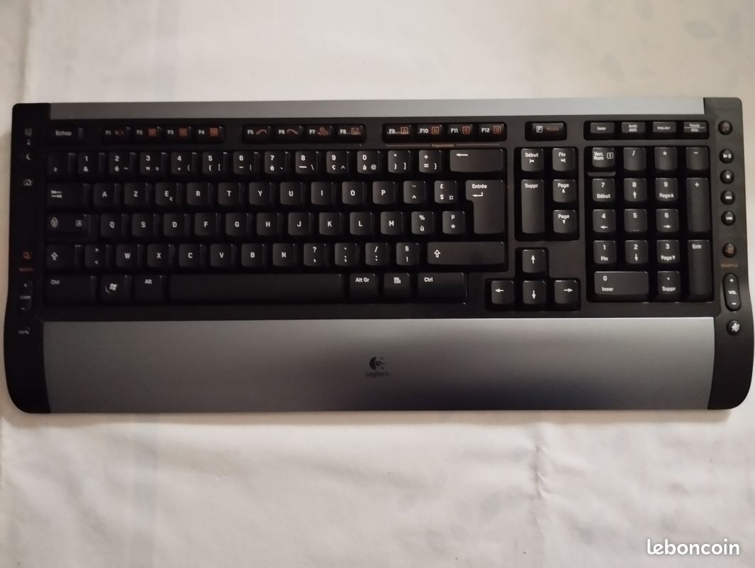 Clavier AZERTY - LOGITECH (image 1)