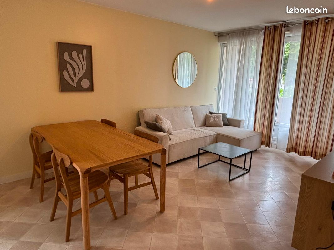 Appartement 3 pièces 66 m² · à Compiègne · 66 m² · 570 €