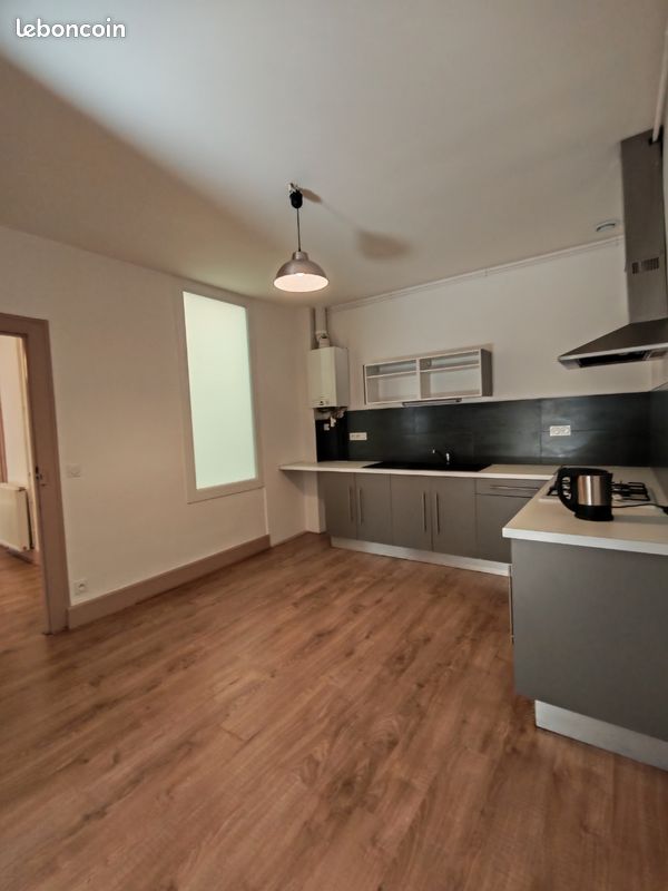 Appartement 3 pièces 70 m² · à Villeneuve-sur-Lot · 70 m² · 490 €/mois