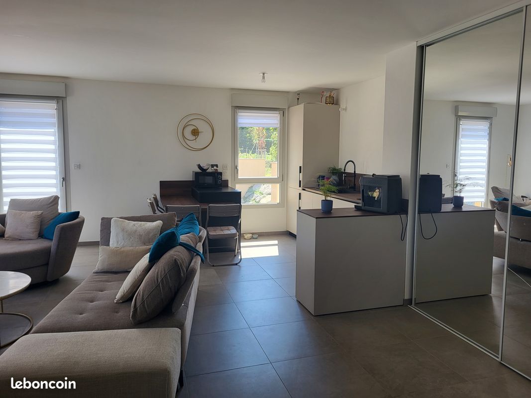 Appartement 3 pièces 70 m² · à Crest · 70 m² · 250 000 €
