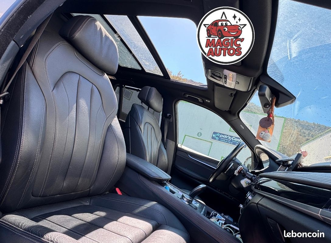 BMW X5 EXCLUSIVE FULL OPTiON HYBRIDE RECHARGEABLE 313 CH XDRIVE BOITE AUTO 4X4 TOIT OUVRANT PANO / CARPLAY SS FIL / CUIR CHAUFFANT / HAYON ELECT / AFFICHAGE TETE HAUTE / KEYLESS / GPS / CAMERA 360° / (image 4)