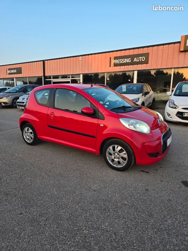Citroën C1 1.0l 68ch airdream exclusive sensodrive boite automatique (image 1)