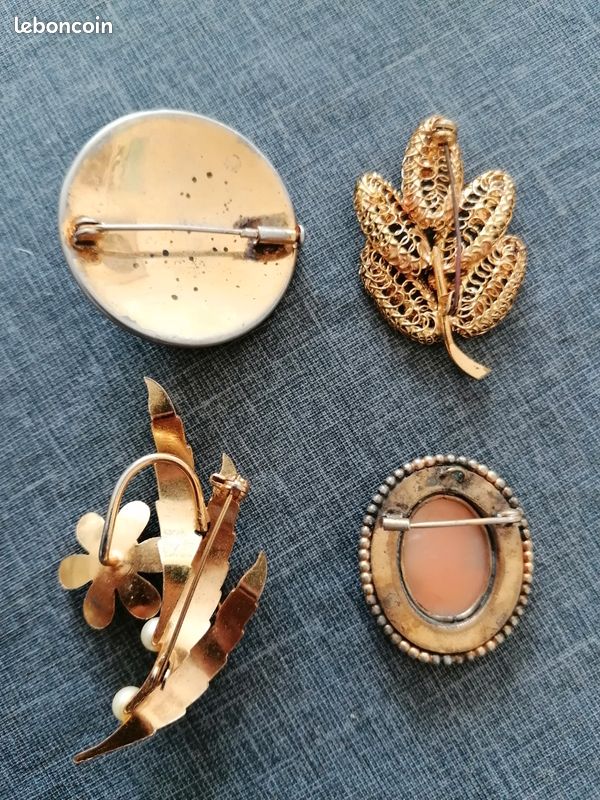 Lot De 4 Broches Anciennes - Occasion - Voir Photos Pour Les Modèles Et L'État