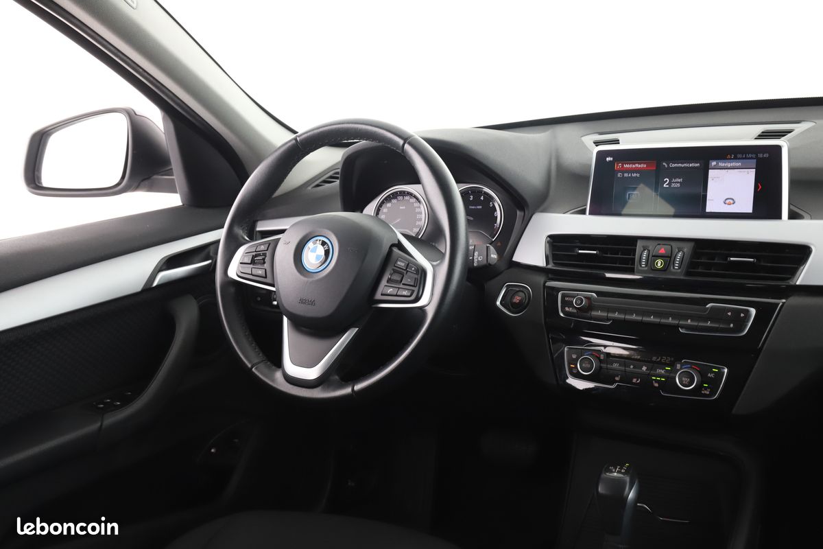 BMW X1 xDrive25e Business Design BVA6 220 ch (image 7)