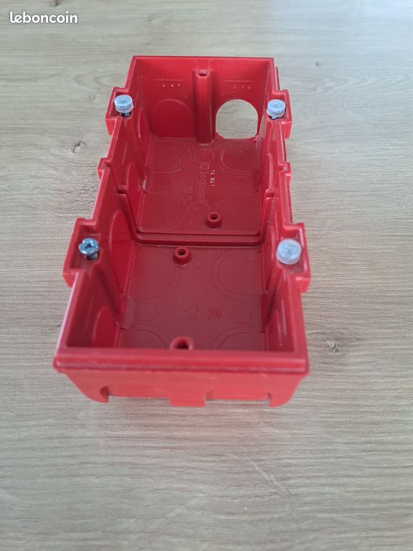1 Boite Batibox Legrand (image 2)