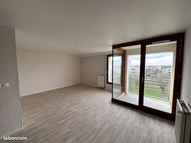Appartement T4 à Louer à Saint-Jacques-De-La-Lande