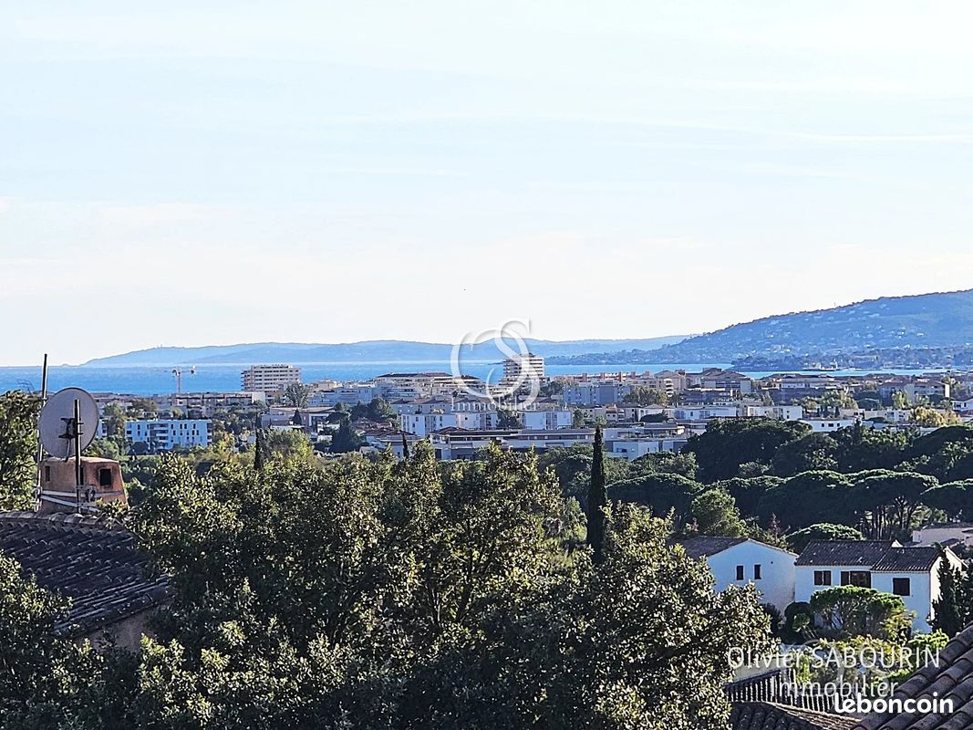 Appartement 3 pièces 66 m² · à Fréjus · 66 m² · 327 000 €
