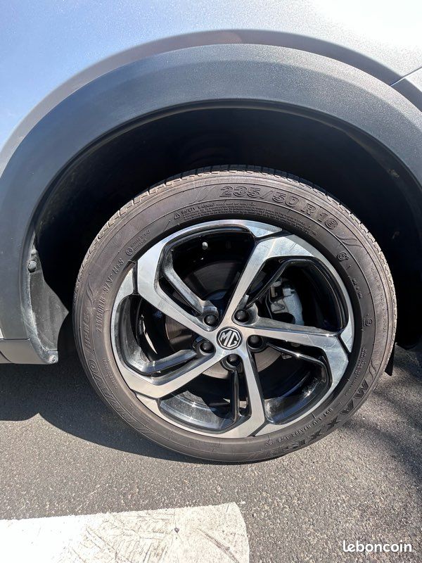 MG EHS Luxury Hybride Rechargeable (Septembre 2023 – 22 500 km) (image 10)