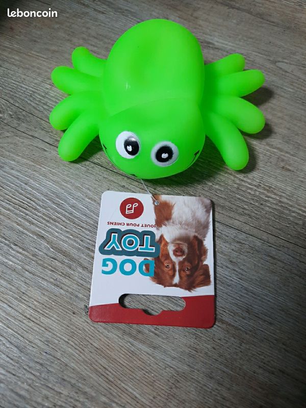 Jouet pour chien - Araignée verte (image 1)