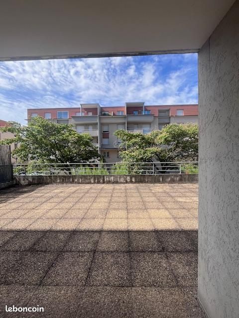 Appartement 2 pièces 51 m² · à Saint-Martin-d'Hères · 51 m² · 109 000 €