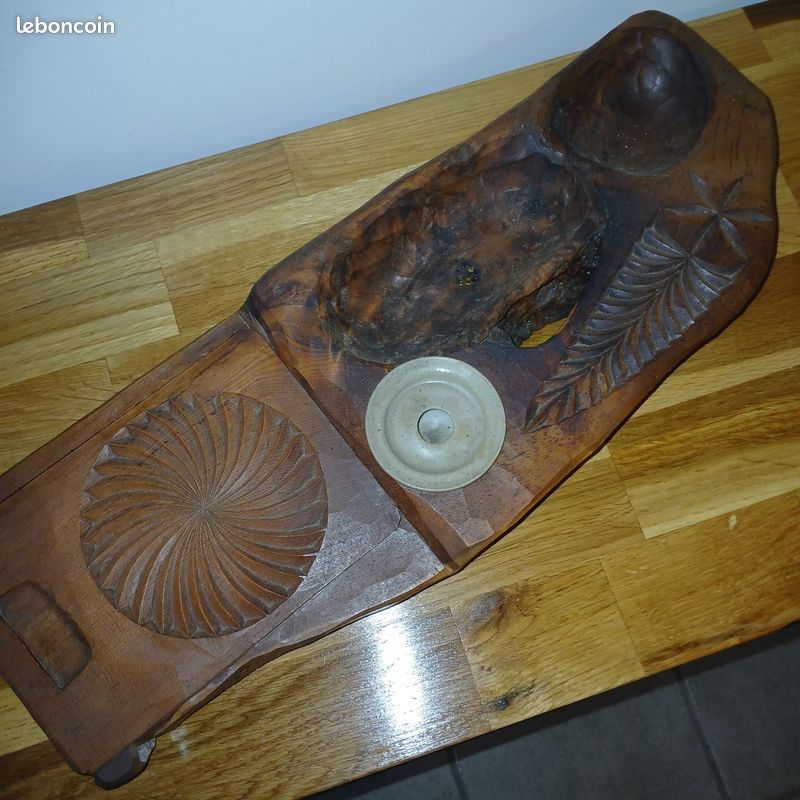 Écritoire de bureau ancien en Pin cembro du Queyras sculpté / Plumier vintage (image 9)