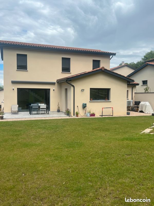 Maison 6 pièces 125 m² · à Vienne · 125 m² · 2 300 €/mois