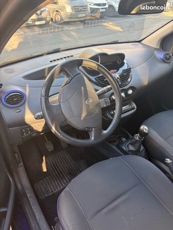 Renault Twingo II Phase 2 Purple – 1.2 75 ch – Très bon état (image 3)