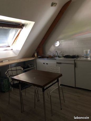 Loue chambre meublée avec entrée indépendante — 2