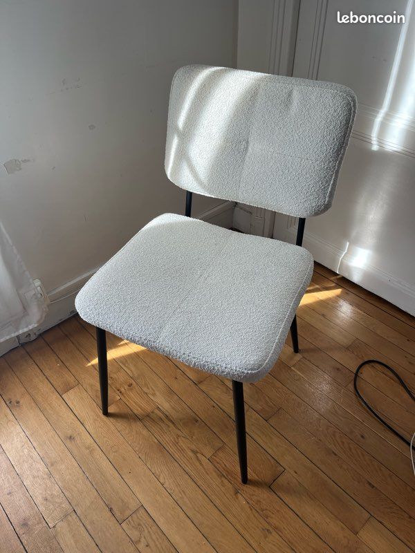 Lot de 4 chaises bouclette (image 1)