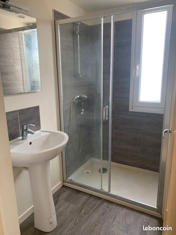 Maison a louer saint-nazaire - 6 pièce(s) - 100 m2 - Surfyn