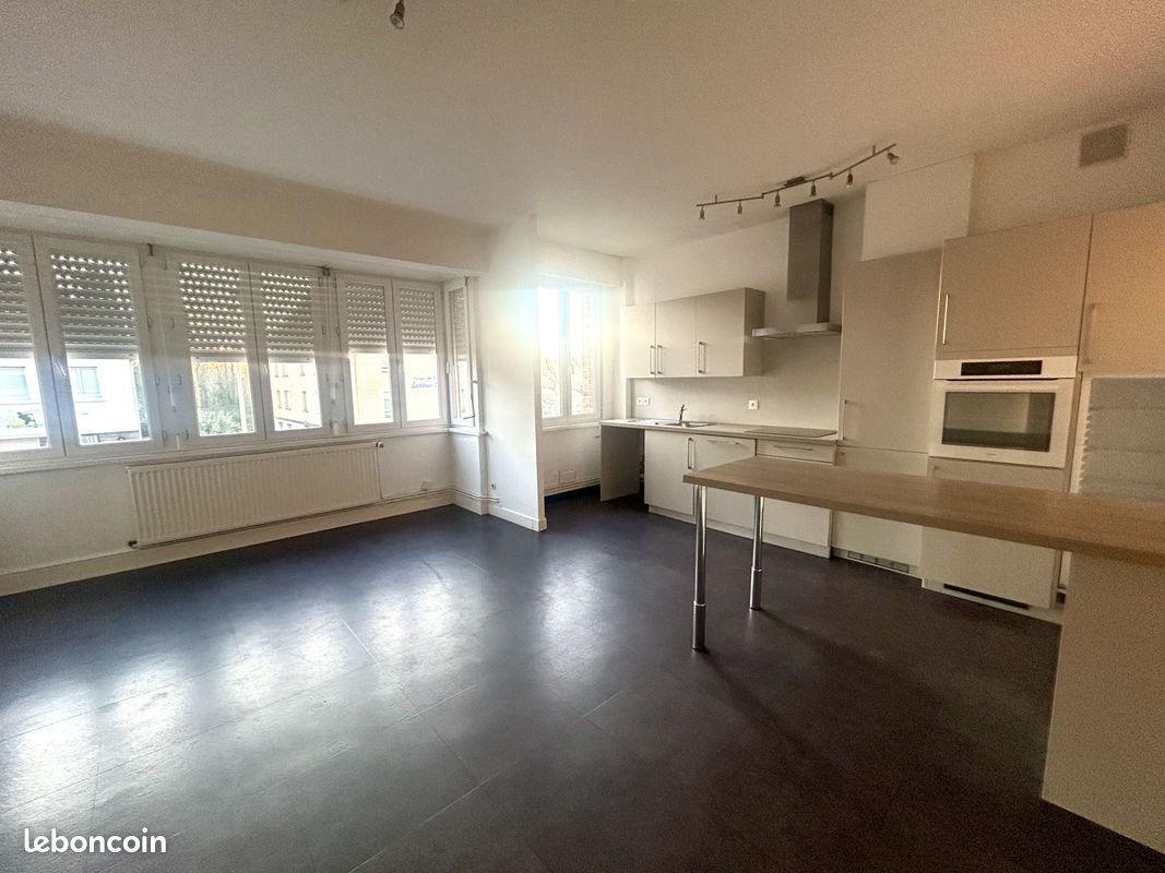 Appartement 3 pièces 75 m² · à Dunkerque · 75 m² · 800 €
