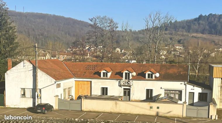 Maison 12 pièces 220 m²