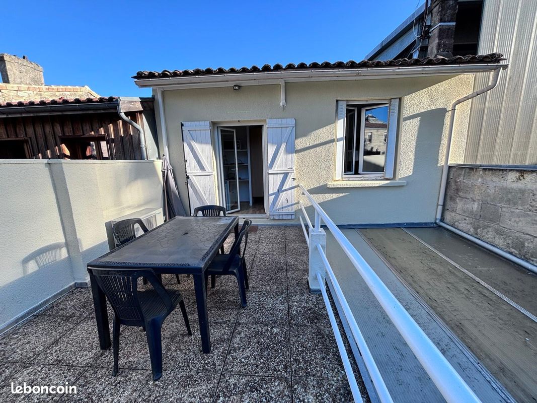 Appartement 1 pièce 25 m² · à Bordeaux · 24,7 m² · 145 000 €