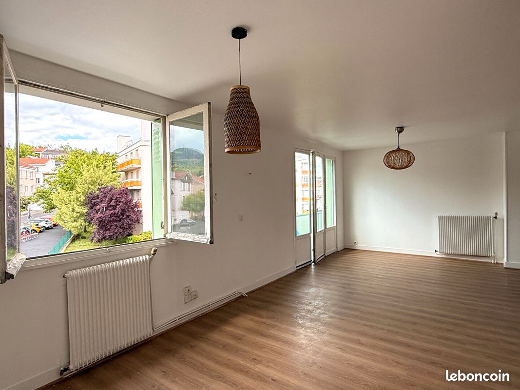 Appartement 2 pièces 57 m² · à Clermont-Ferrand · 57 m² · 120 000 €
