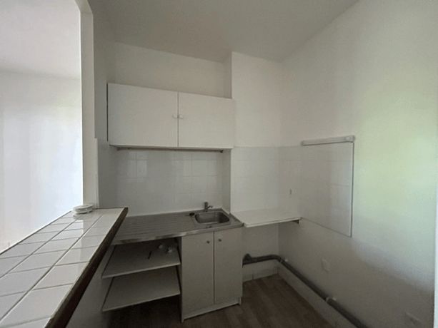 Appartement a louer saint-ouen-l'aumone - 1 pièce(s) - 27 m2 - Surfyn