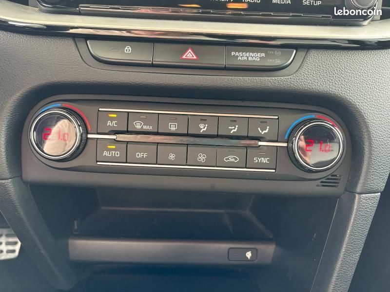 Kia Ceed SW 1.6 CRDI 136ch MHEV GT Line DCT7 (image 14)