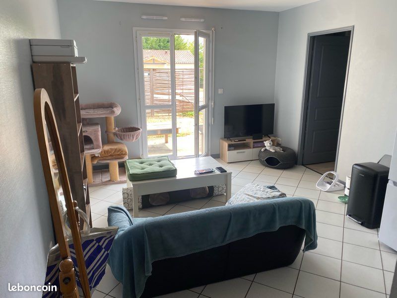 Appartement 2 pièces 34 m² · à Jaunay-Marigny · 34 m² · 540 €