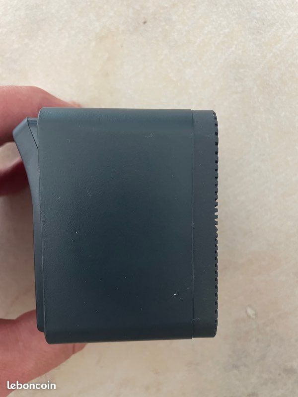 Prise en saillie Schneider électrique noire – TZ-2022 W04-4 MUR 36630 – IP55 (image 12)