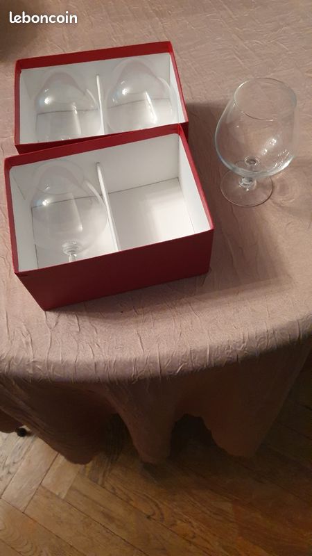 Lot 4 verres à digestif en cristal (image 2)