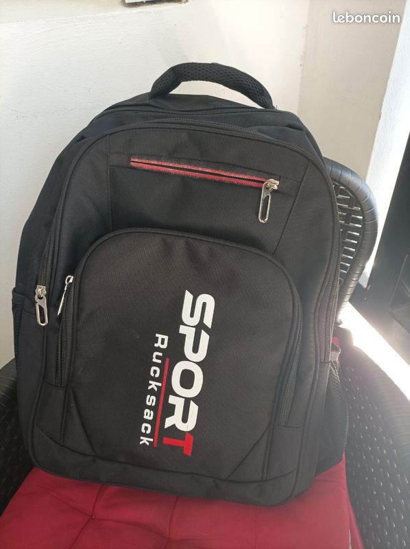 Grand sac avec port usb (image 1)