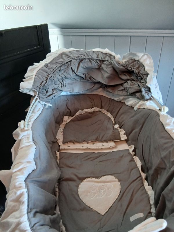 Couffins bébé en osier (image 2)