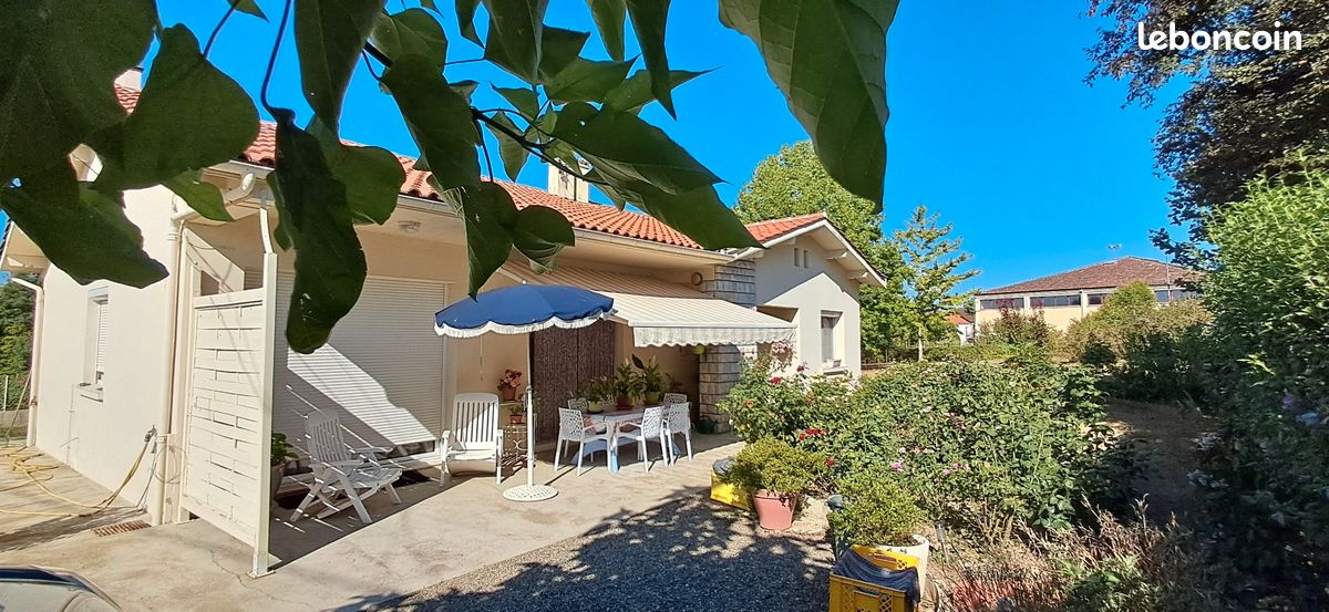 Maison 5 pièces 102 m² · à Cazaubon · 102 m² · 44 167 €