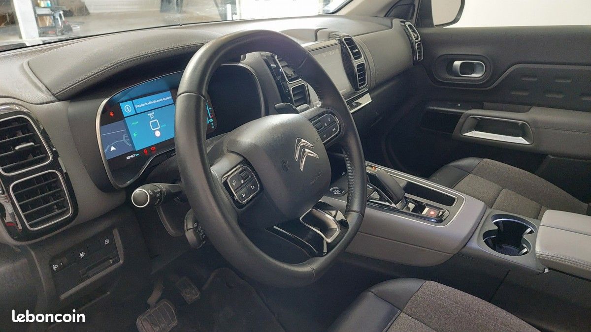 Citroën C5 Aircross Hybrid 225 ë-EAT8 Business (image 23)