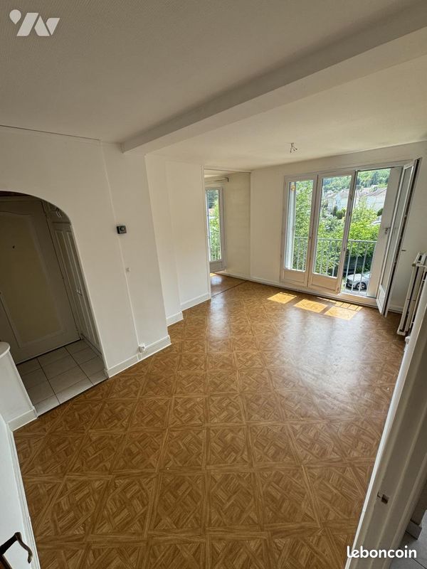 Appartement 3 pièces 62 m² · à Pont-Sainte-Maxence · 62 m² · 111 300 €