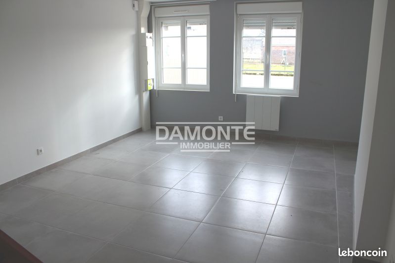 Appartement 3 pièces 70 m² · à Villechétif · 70 m² · 600 €