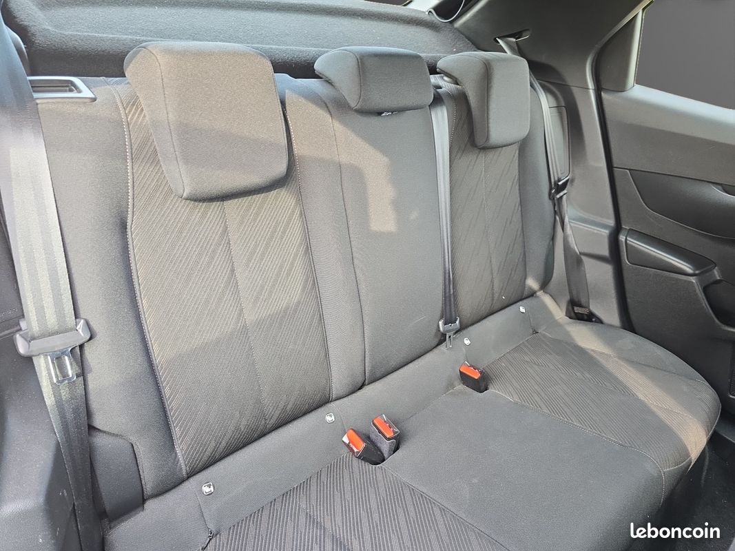 DS DS3 / DS3 CROSSBACK 1.2 130 CHIC 130Ch Garantie 12 mois (image 8)