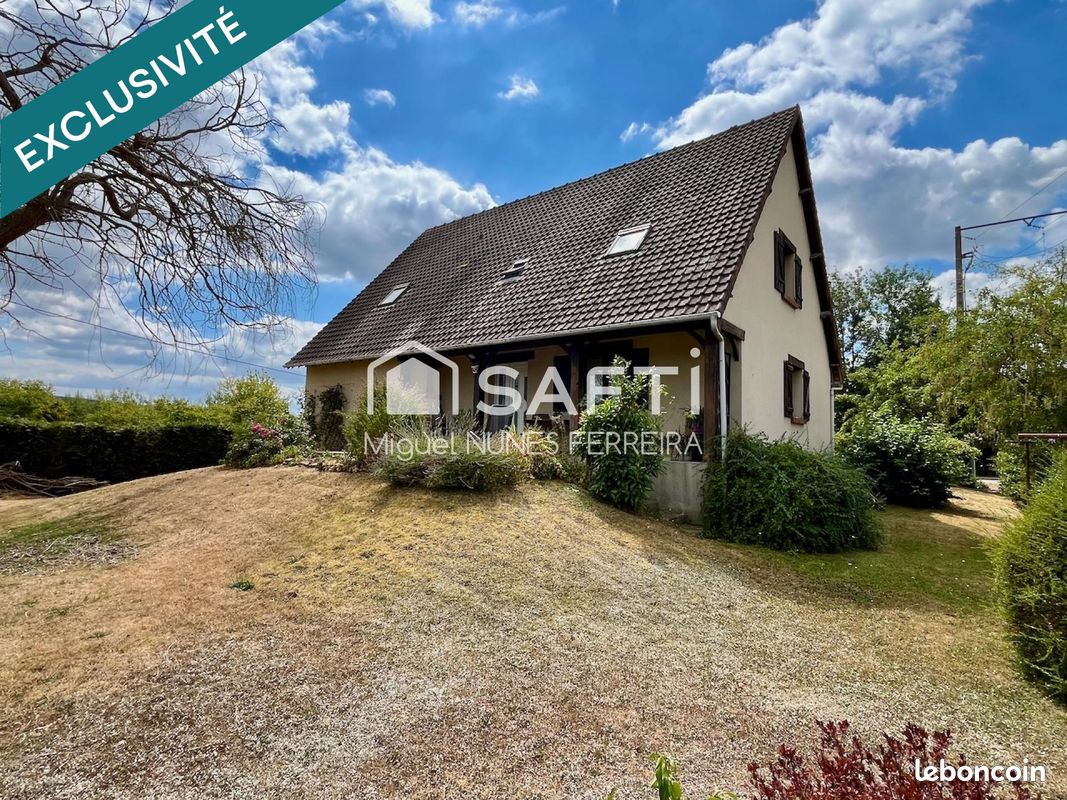 Maison 7 pièces 162 m² · à Bardouville · 162 m² · 240 000 €