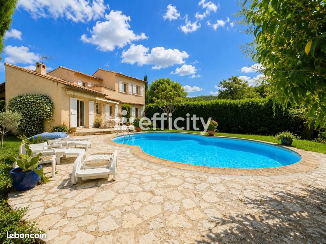 Maison 6 pièces 160 m² · à Mougins · 160 m² · 749 000 €