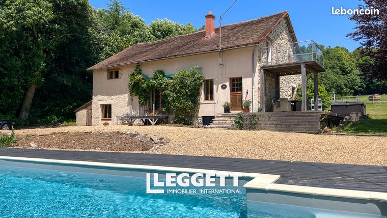 Maison 8 pièces 205 m²